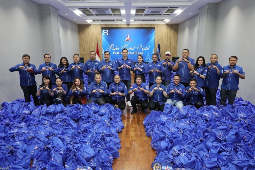 Bakti Sosial Perayaan Natal Partai Demokrat