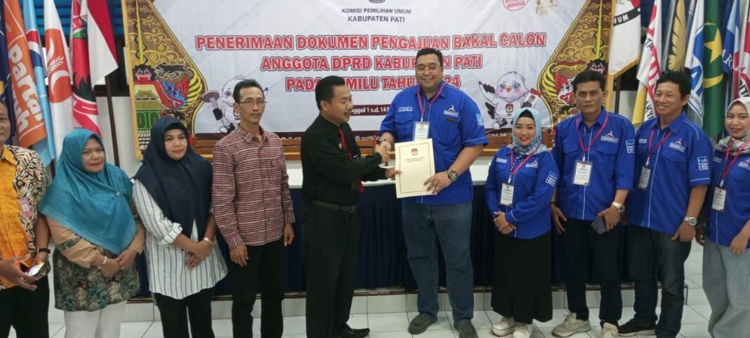 Bacaleg Demokrat Pati daftar KPU
