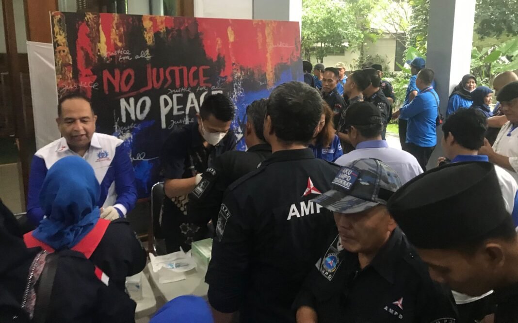 cap jempol darah partai demokrat