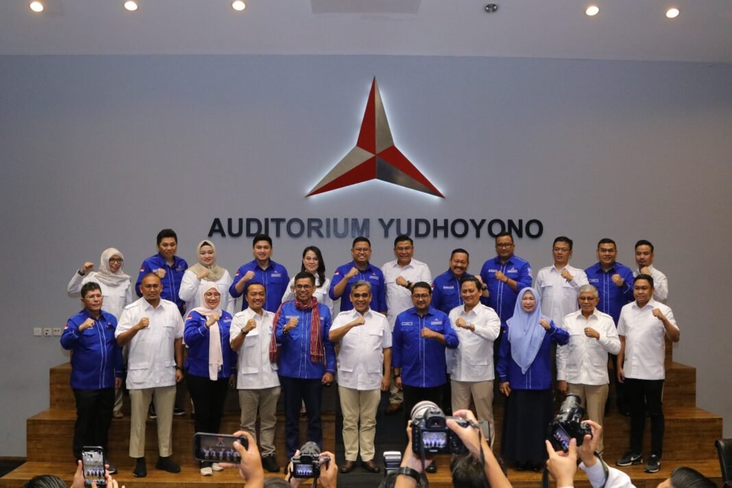 Demokrat Gerindra (2) gerindra terima demokrat