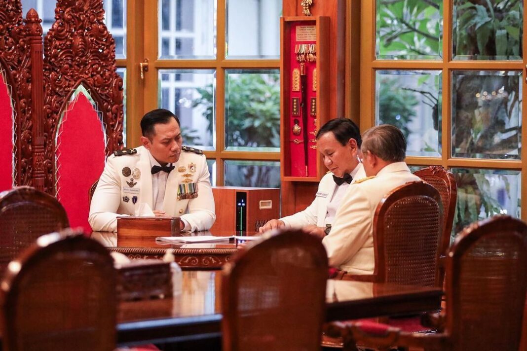 Prabowo unggul survei patradata