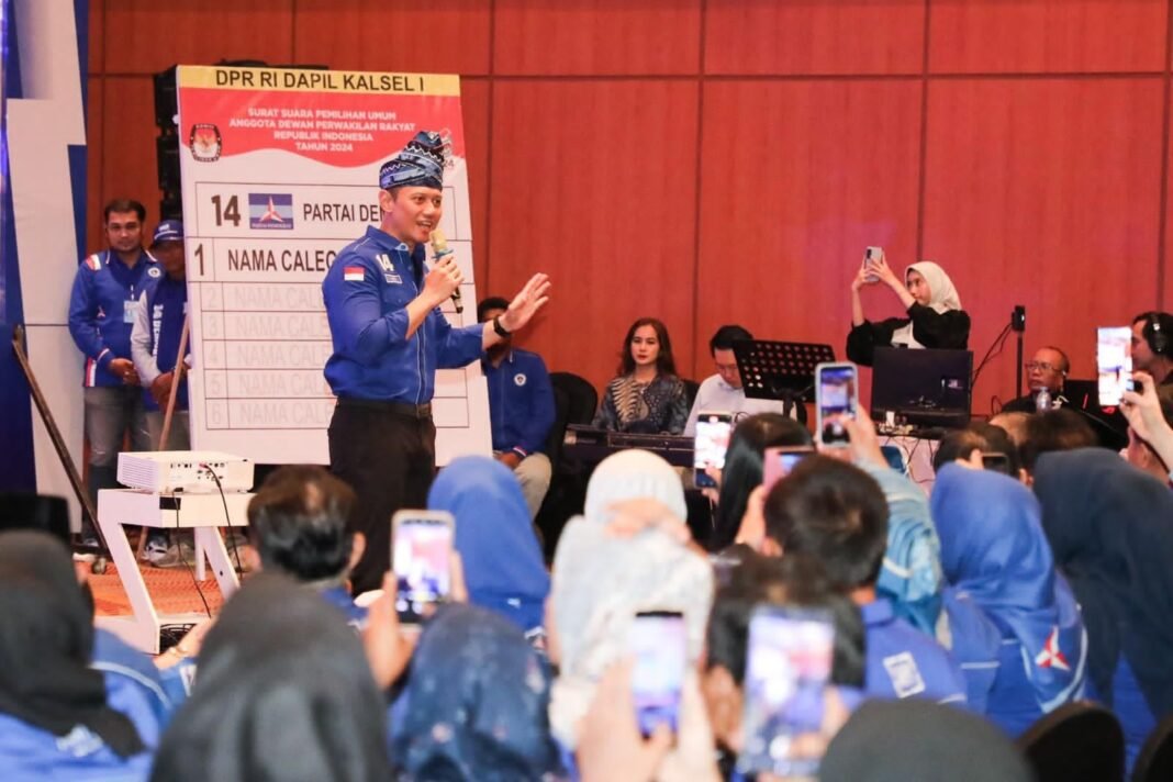 AHY banjarmasin AHY minta kader total berjuang
