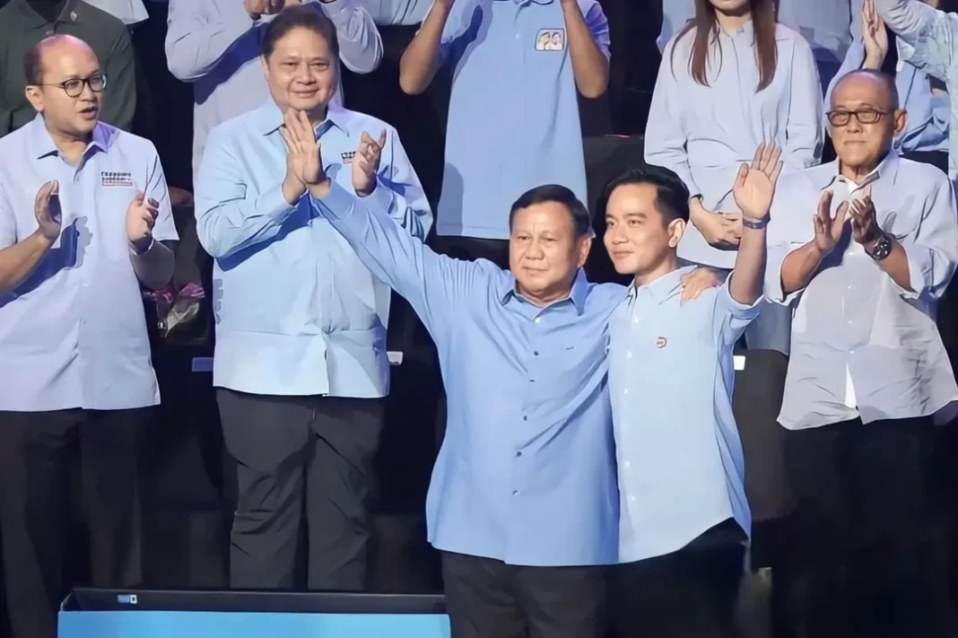 Prabowo-Gibran mendominasi survei