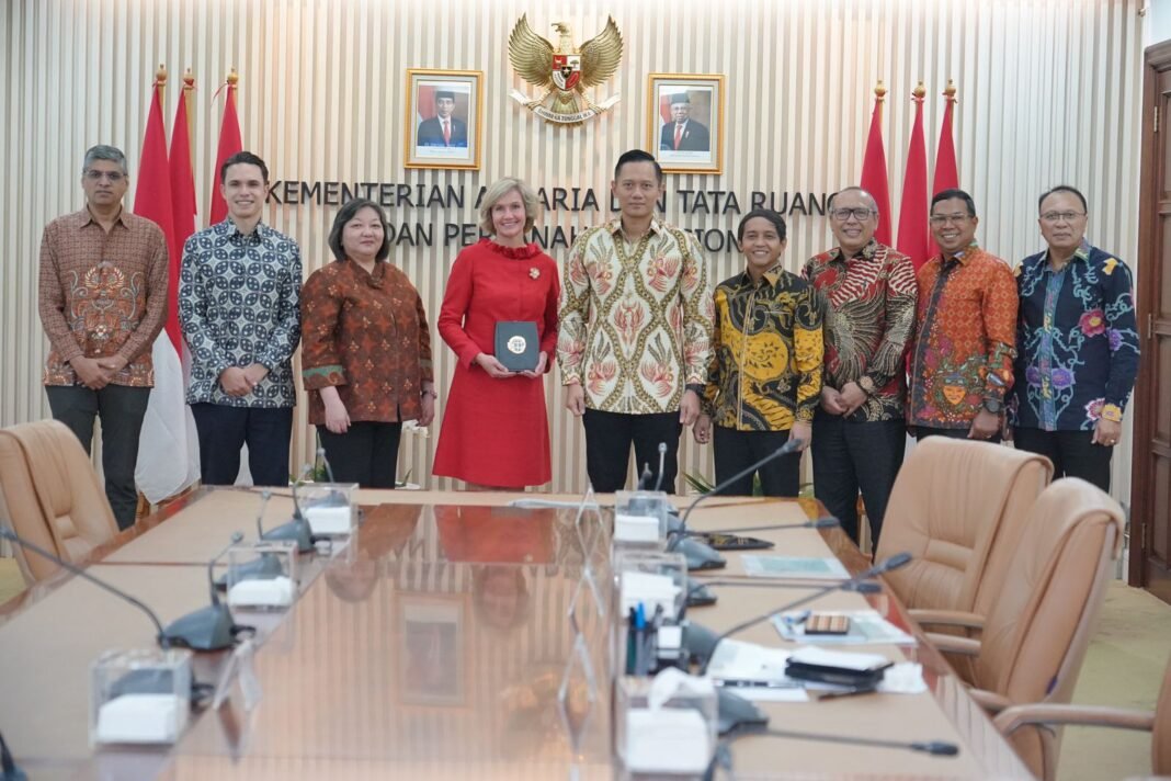 AHY bersama world bank