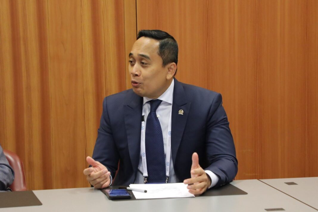 demokrat undang parlemen dunia ke wwf