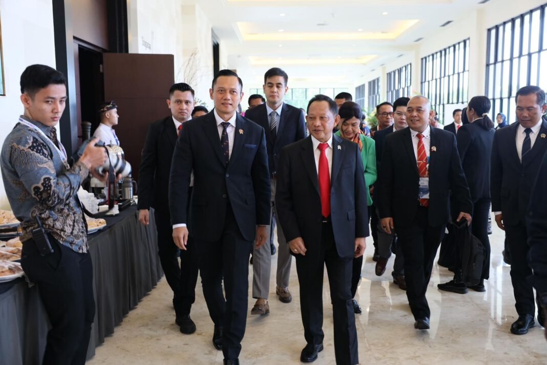 AHY jadi pembicara di WWF bali