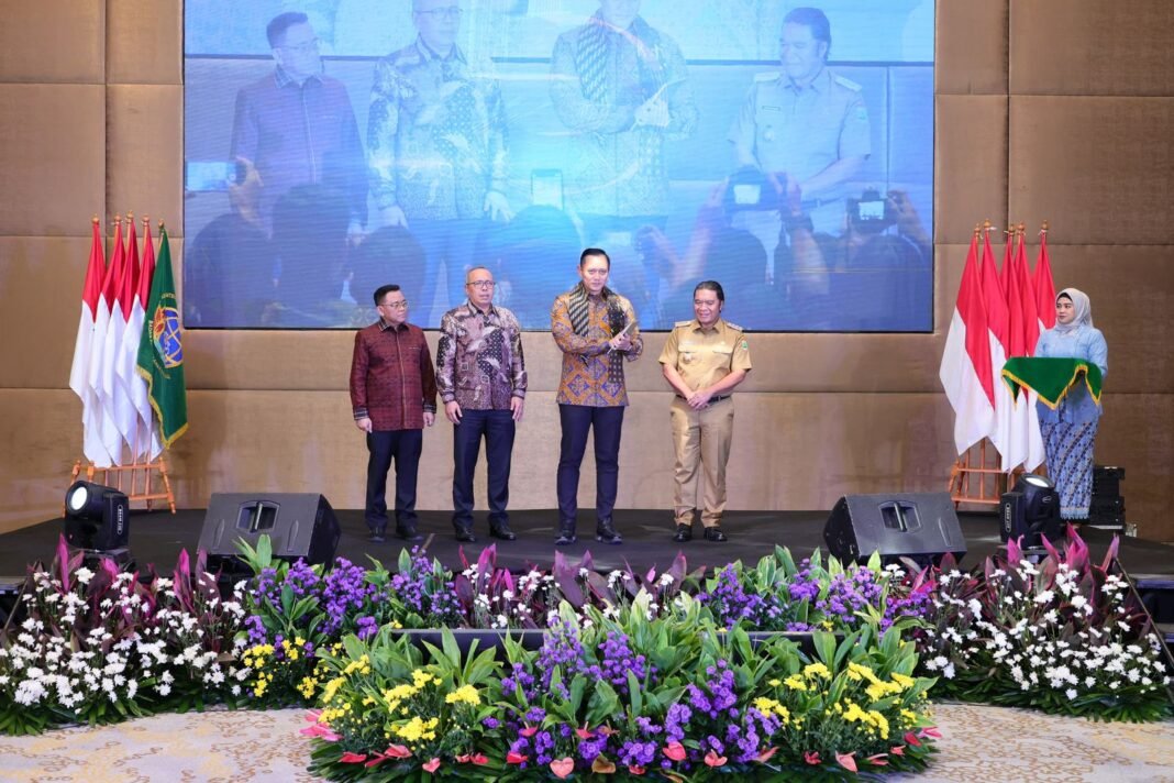 menteri AHY di tangerang