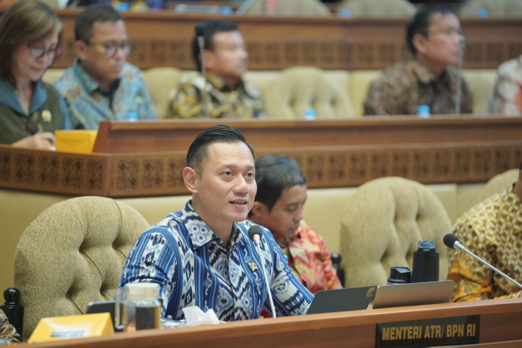 rapat kerja ahy bersama komisi II