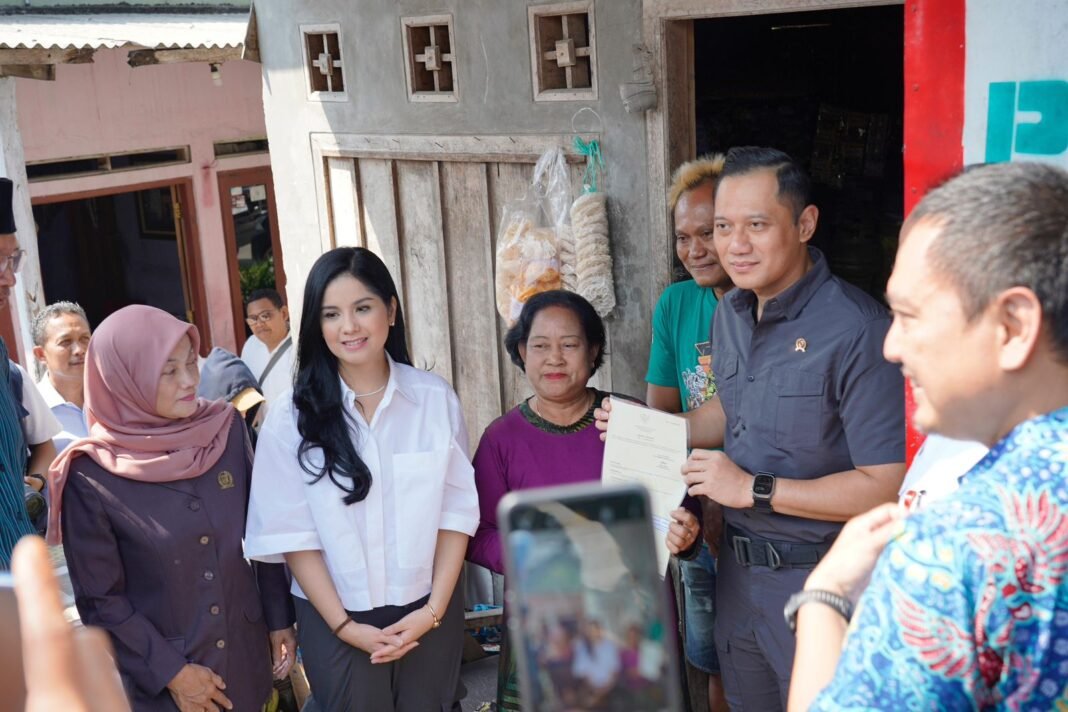 AHY bagi sertipikat di jateng