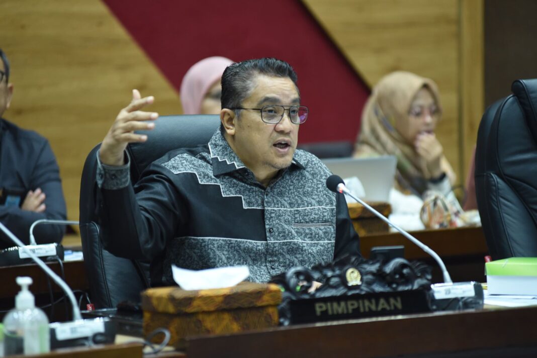 dede yusuf tentang nasib mahasiswa