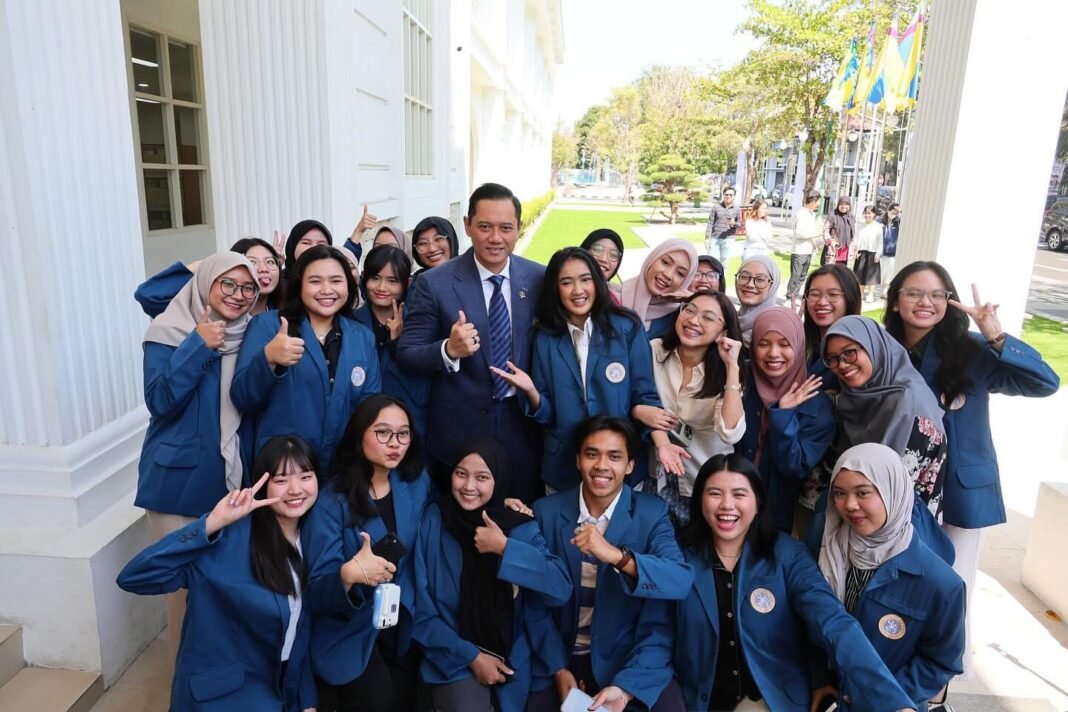 AHY dekat dengan akademisi