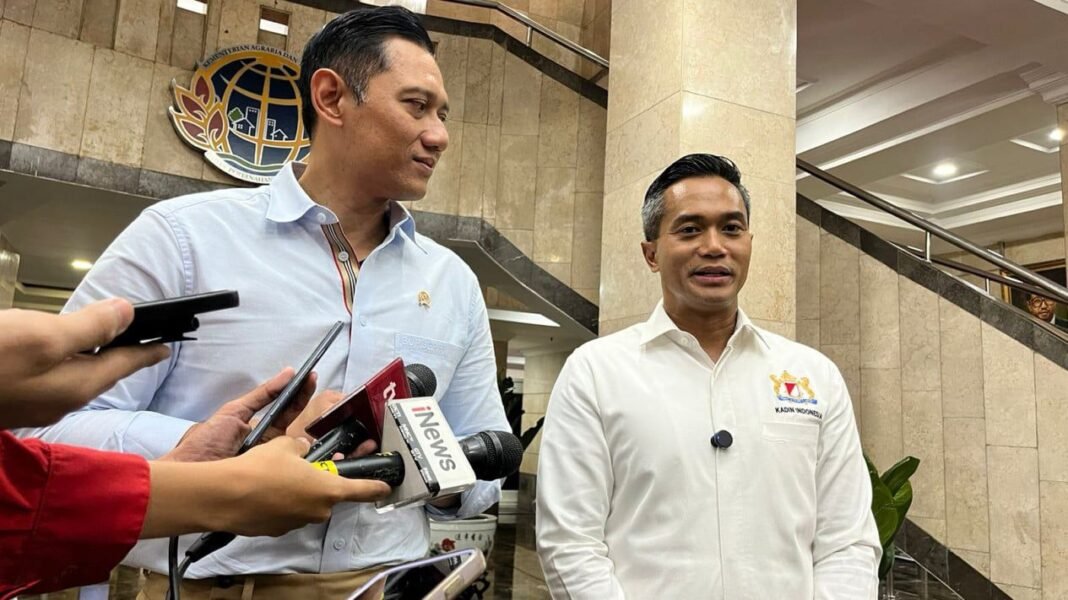 AHY bersama Anindya Bakrie