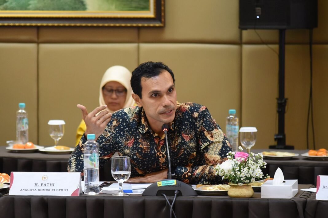 fathi minta OJk brantas judol