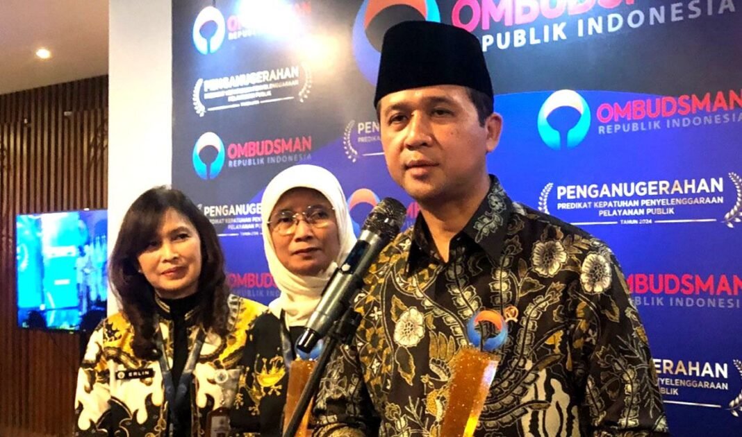 menteri transmigrasi