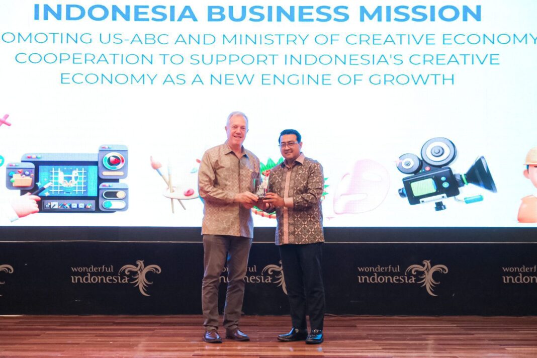Menekraf bersama US-ABC