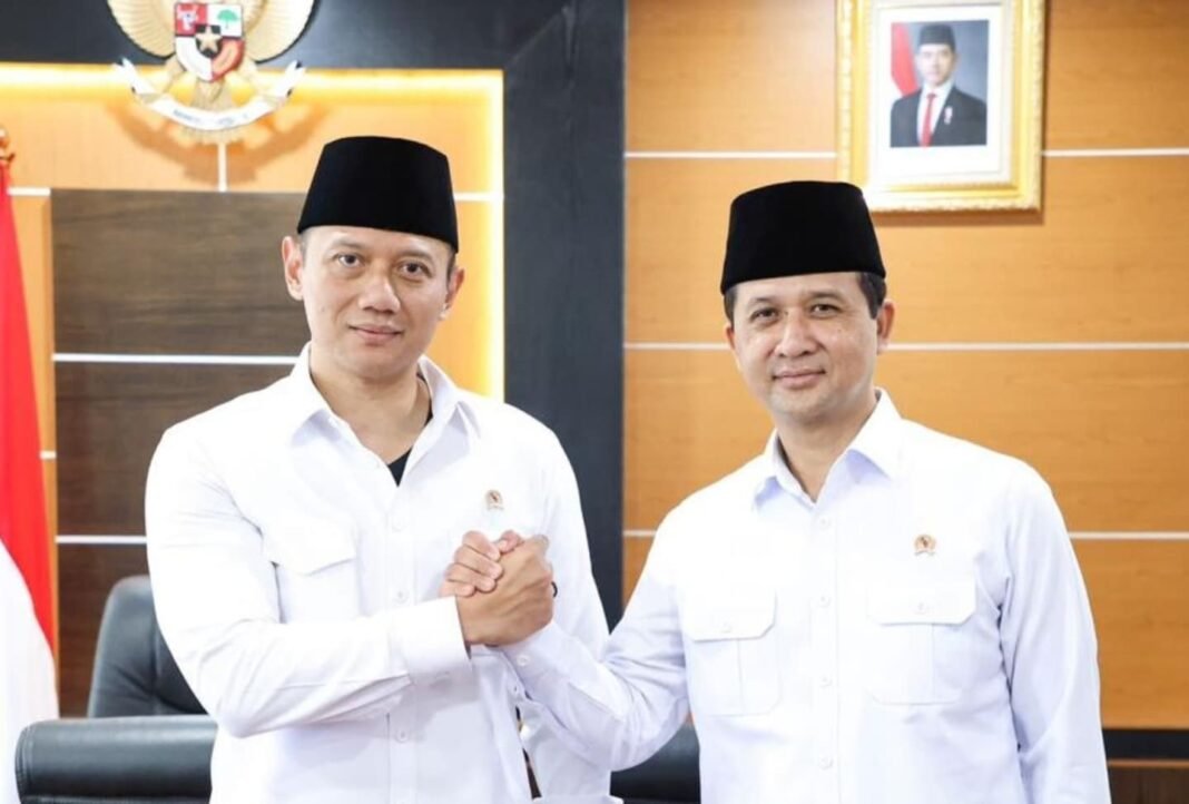Mentrans dan AHY Mentrans bersama menko AHY
