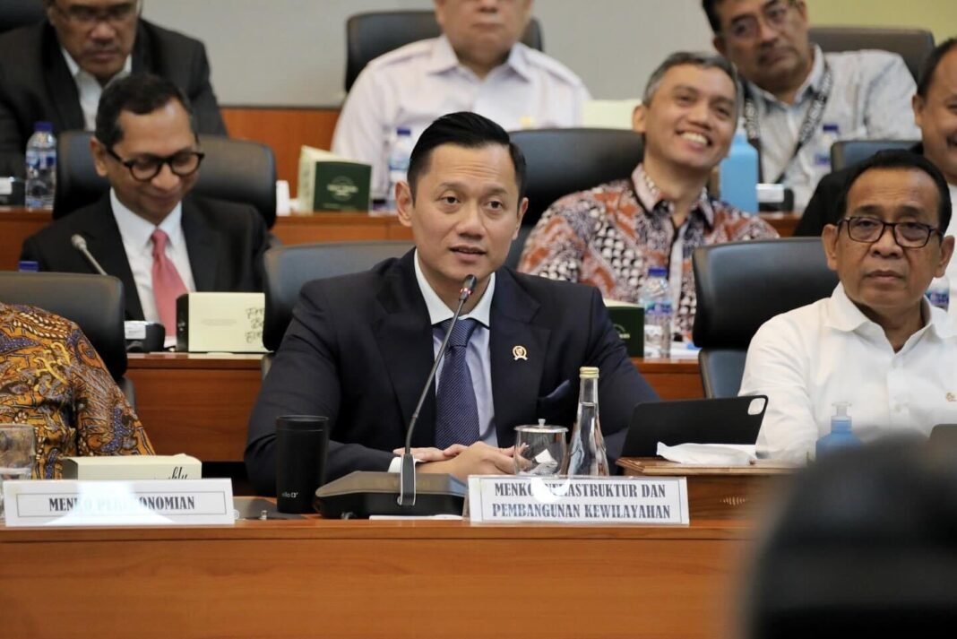 menko AHY banggar Menko AHy rapat banggar DPR