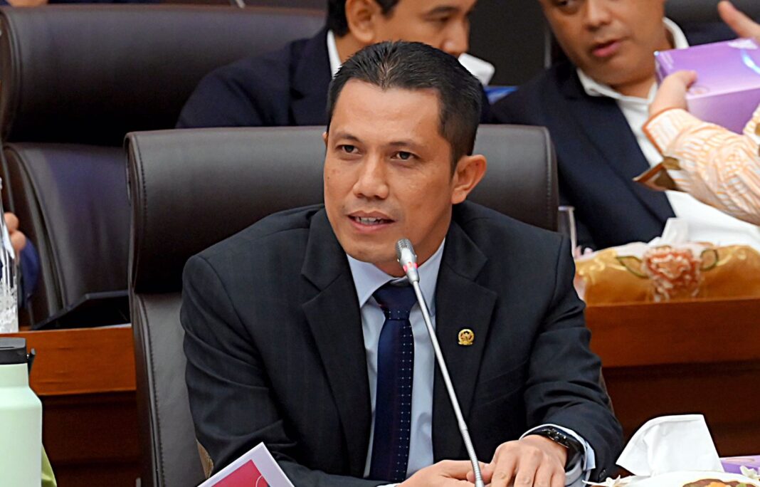 Aqib Aqib Ardiansyah PAN