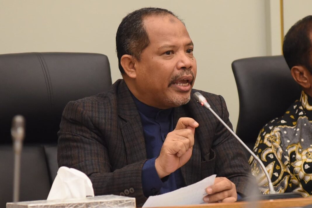 Johan Rosihan (2) konservasi mangrove kata pks pagar laut bekasi