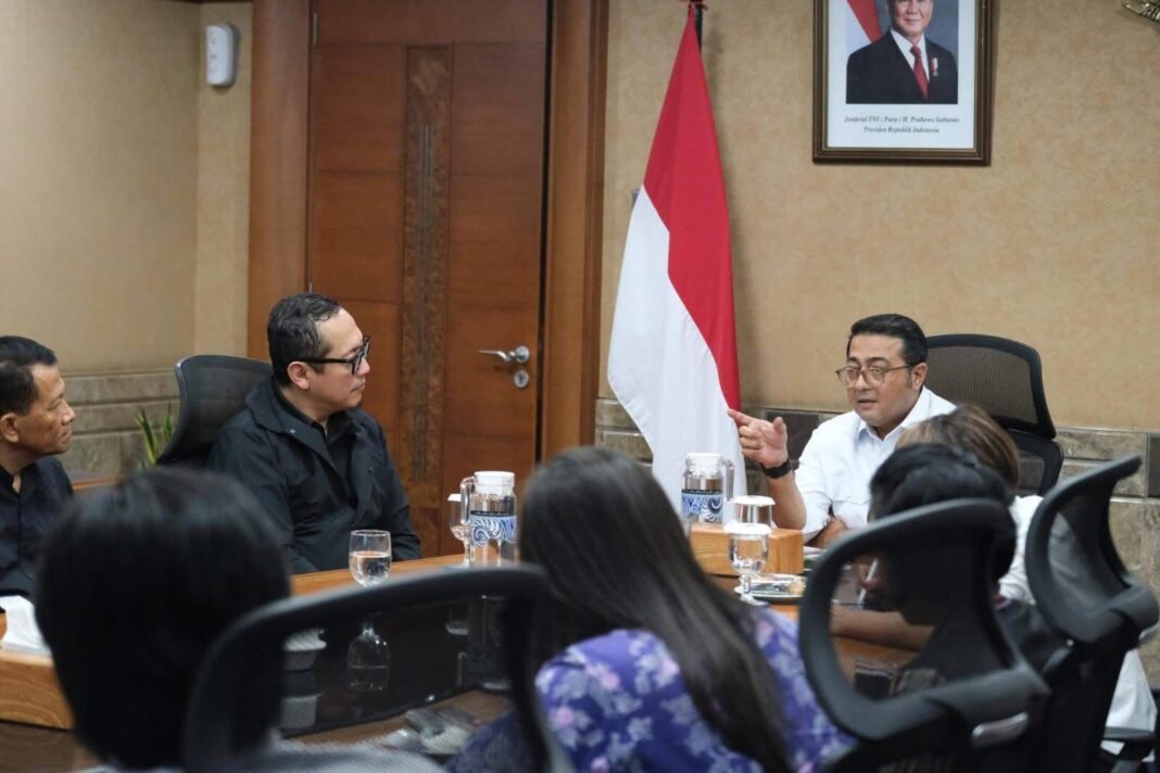 kemenekraf bersama eo