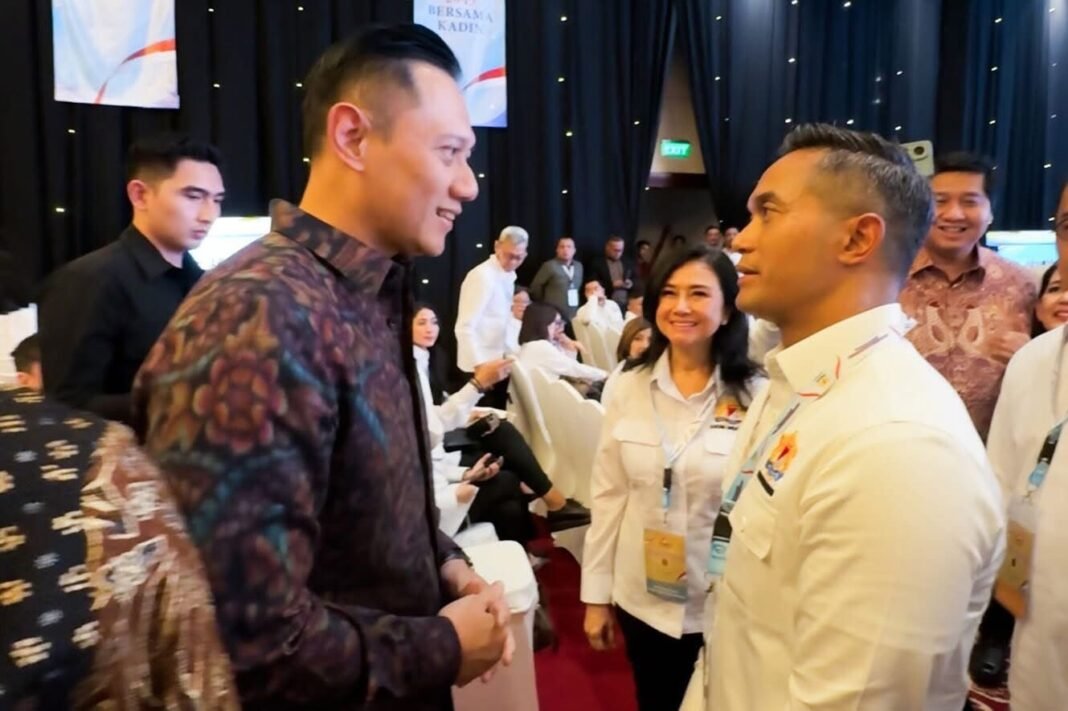 menko AHY dan Kadin Menko AHY bersama ketua kadin