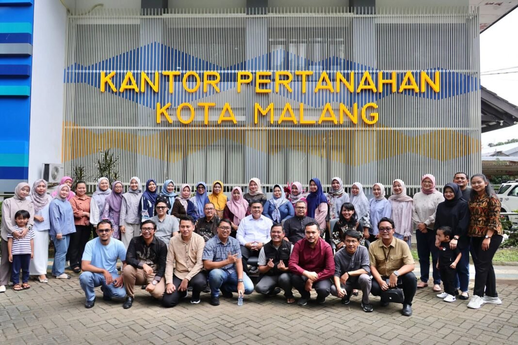 wamen ossy di malang