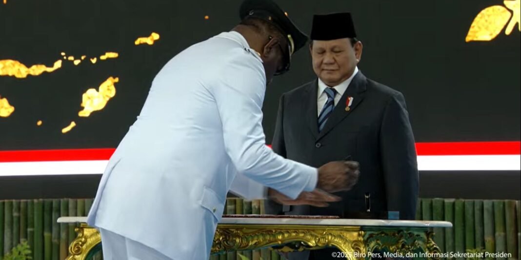 Prabowo saat lantik Kepala Daerah Prabowo saat lantik Kepala Daerah