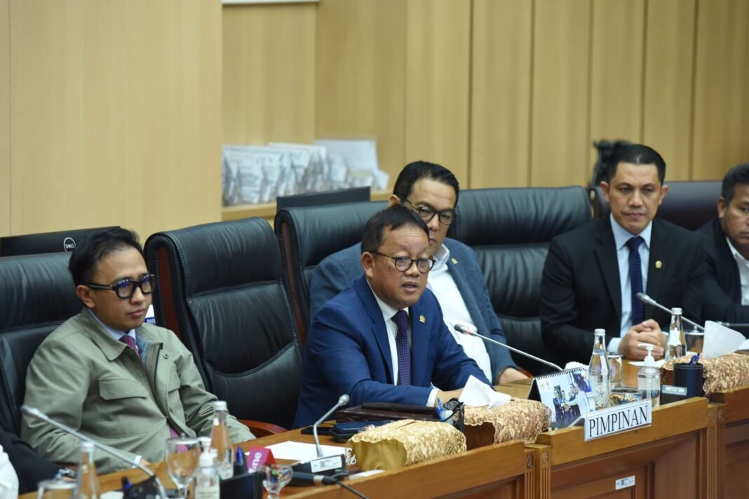 Sugeng Suparwoto Sugeng Suparwoto komisi XII