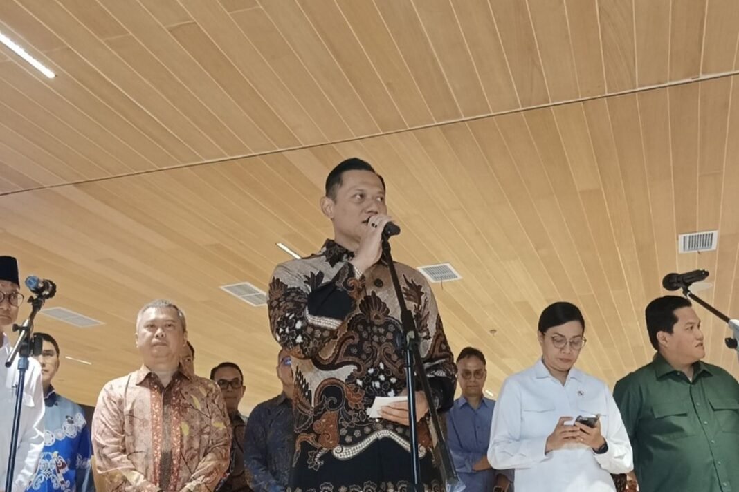 AHY umumkan diskon tiket pesawat