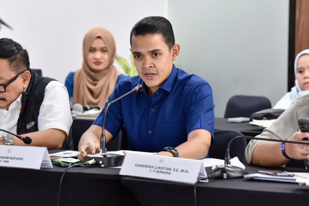 dpr puji transportasi laut