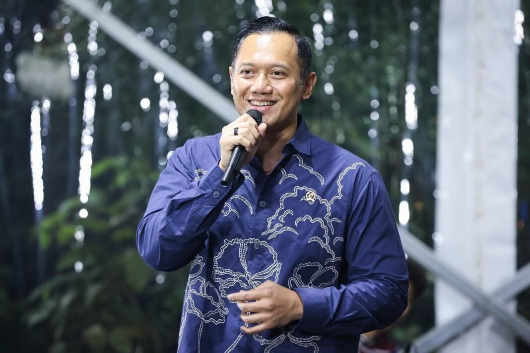 AHY halal bihalal SBY SBY halal bihalal SBY