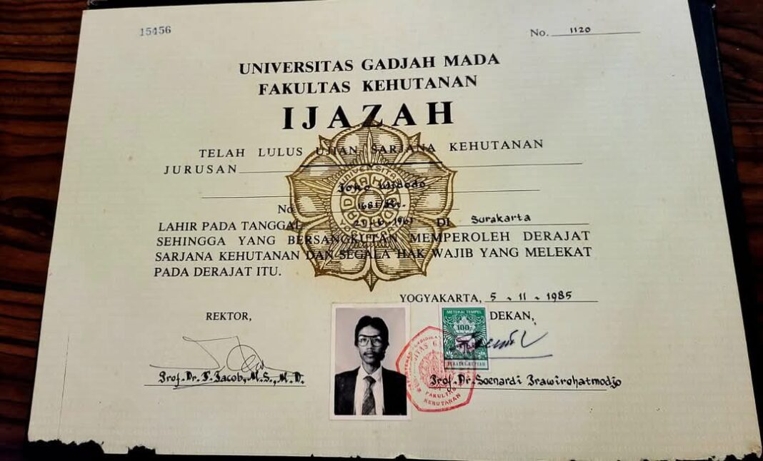 Ijazah Jokowi