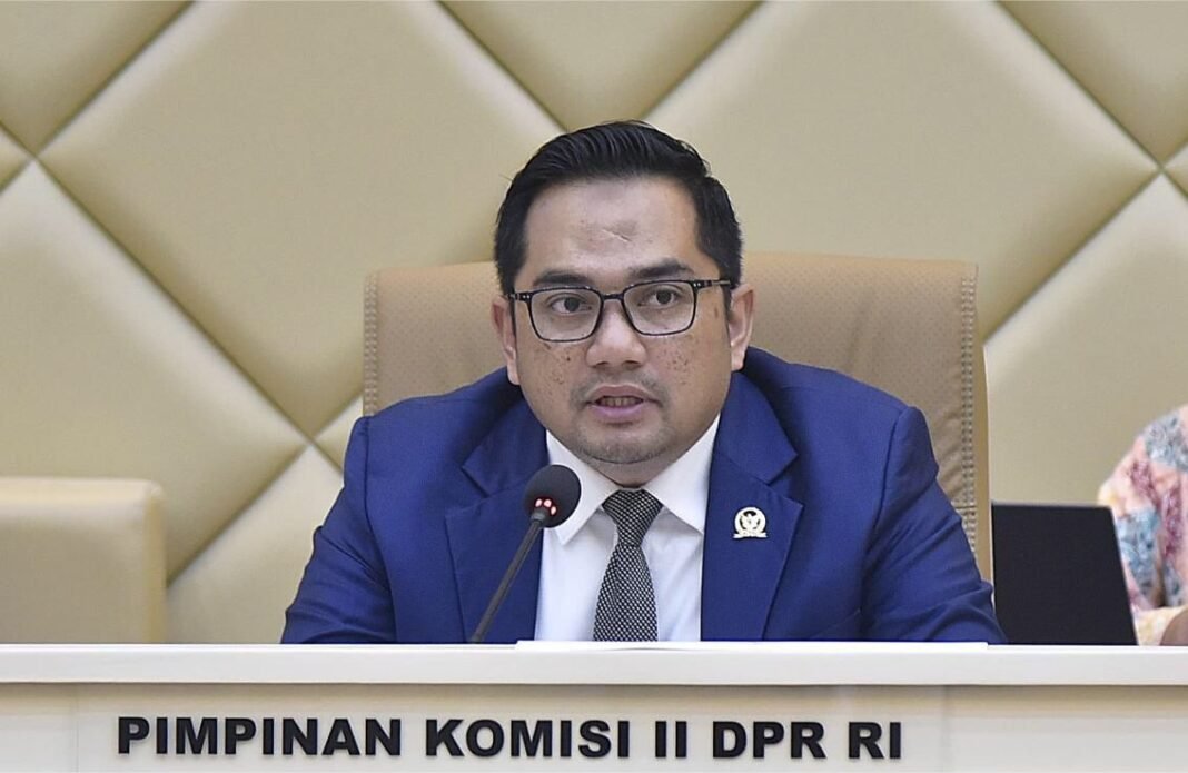 Rifqinizamy Karsayuda ketua komisi II
