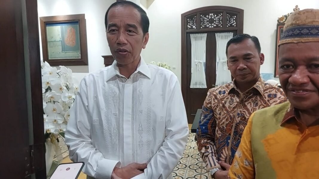 Sejumlah menteri ke rumah Jokowi Sejumlah menteri ke rumah Jokowi