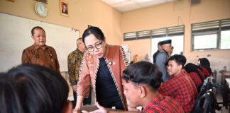 Kunjungi Boyolali, Komisi X DPR Desak Pemerataan Program Gizi dan Perbaikan Sekolah Rusak komisi X di Boyolali