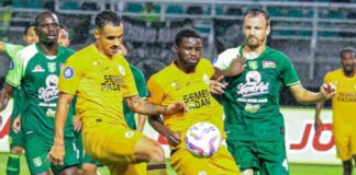Tertahan di Kandang, Persebaya Gagal Tembus Posisi Dua Usai Ditahan Semen Padang 1-1 Semen padang tahan persebaya