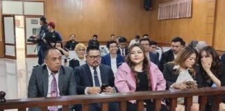 Lisa Mariana Kecewa Ridwan Kamil Absen di Sidang Gugatan Pengadilan Negeri Bandung LM ingin ketemu Ridwan Kamil