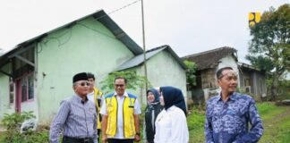 Menteri Pekerjaan Umum