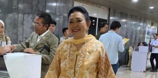 Bulog Bakal Langsung di Bawah Presiden? Titiek Soeharto Dorong Transformasi Lembaga Pangan Nasional titiek soeharto dorong transformasi bulog