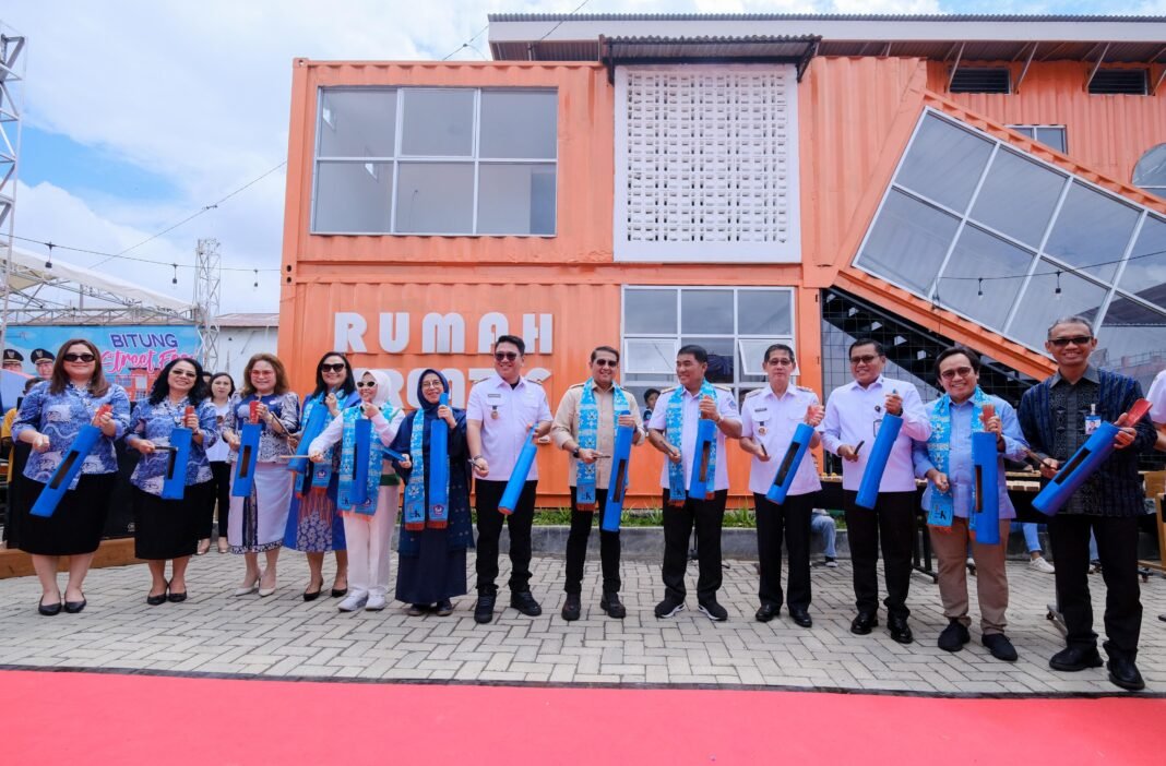 MenEkraf Menteri Ekonomi Kreatif