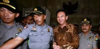 ahok diperiksa polisi