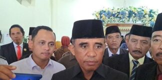 gubernur sulteng cabut iup