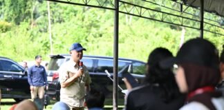 Menteri Transmigrasi kunjungi warga transmigran di Mamuju Sulawesi Barat