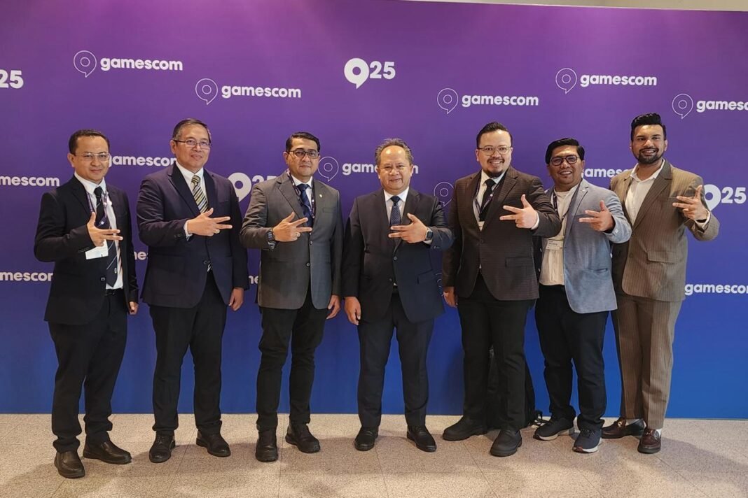 Menteri Ekonomi Kreatif Teuku Riefky Harsya menghadiri Gamescom 2025 untuk memperkenalkan industri gim Indonesia di pasar global.