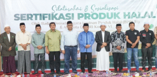 BPJPH Gandeng Santri Pesantren Perkuat Edukasi Produk Halal di Jambi BPJPH dan DPR RI sosialisasi produk halal di pesantren Jambi
