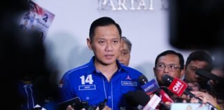 AHY berpidato dalam HUT ke-24 Partai Demokrat di Kantor DPP Jakarta