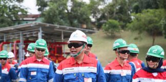 Pertamina Perkuat Ketahanan Pangan dan Energi Lewat Program Desa Energi Berdikari Sejumlah jajaran manajemen PT Pertamina beberapa waktu lalu. Agung Wicaksono adalah satu di antara alumni SMA Taruna Nusantara yang sukses menduduki jabatan sebagai satu di antara direksi di BUMN energi ini. Berikut profilnya, Minggu (15/3/2026).
