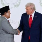Presiden AS Donald Trump Puji Prabowo di KTT ASEAN: Indonesia Diakui Berperan Besar dalam Perdamaian Timur Tengah Presiden AS Donald Trump memuji Presiden RI Prabowo Subianto dalam KTT ASEAN ke-47 di Kuala Lumpur. Trump menilai Prabowo berperan besar dalam menciptakan babak baru perdamaian di Timur Tengah.