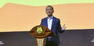 Menteri ESDM Bahlil Lahadalia meminta British Petroleum (BP) memberikan hak partisipasi (PI) blok migasnya untuk Papua Barat. Ia menegaskan langkah ini penting agar masyarakat Teluk Bintuni ikut menikmati hasil sumber daya migas nasional.