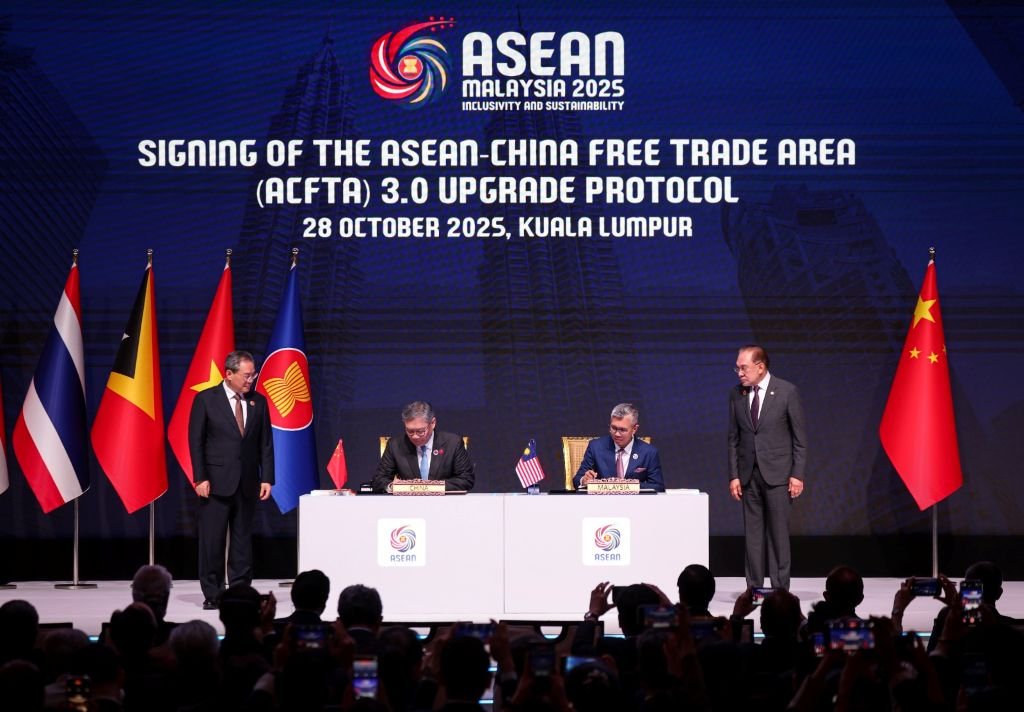 Airlangga KTT ASEAN ke-47 Teken ACFTA 3.0, Menko Airlangga: Babak Baru Perdagangan ASEAN–Tiongkok